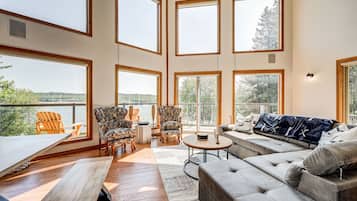 Smart TV, fireplace, Netflix, foosball