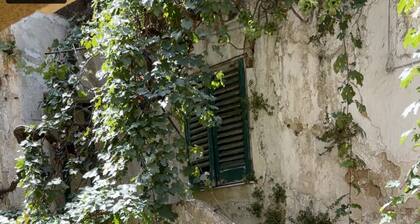 Italian Villa in heart of Sicilian Wine Country in Quaint Sambuca di Sicily
