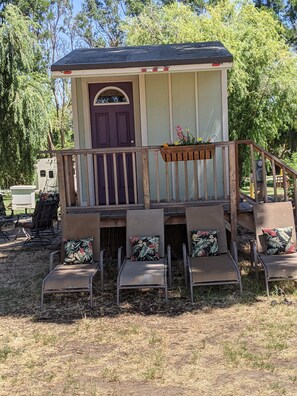 Property grounds - Tiny Home near Rio Vista and Isleton with Community Amenities! (Isleton)