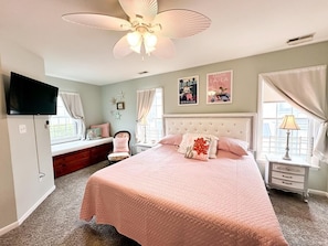 7 bedrooms, iron/ironing board, free WiFi