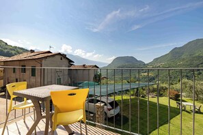 Outdoor dining - Holiday apartment mit Balkon (Tremosine)