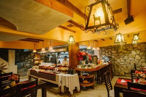 Restaurant - Gringo Bill's Hotel - Machupicchu (Machu Picchu)