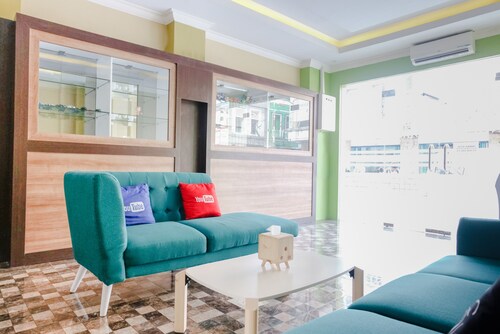 OYO 809 Noura Guest House Syariah