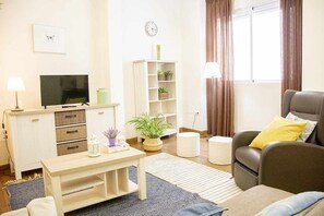 TV