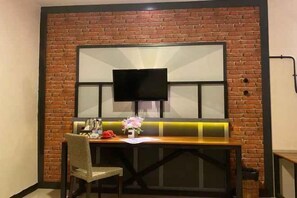 Room - Bukit Indah Lestari Hotel (Tanjung Baru)