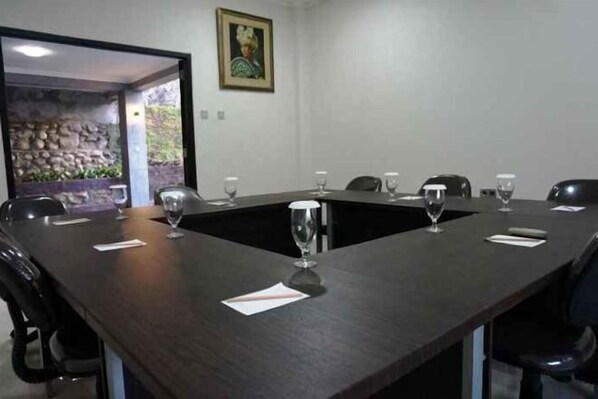 Meeting facility - Bukit Indah Lestari Hotel (Tanjung Baru)