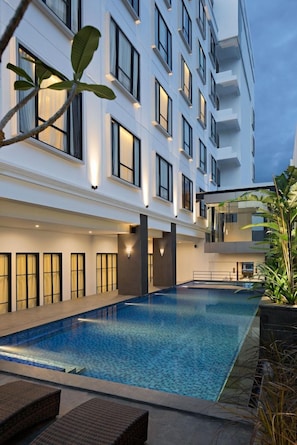 Kolam renang