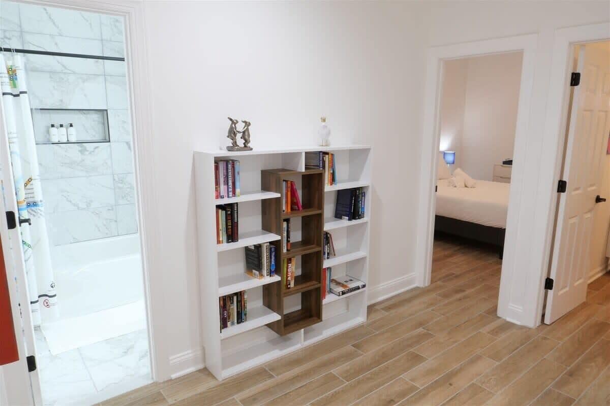 2 bedrooms, desk, laptop workspace, iron/ironing board
