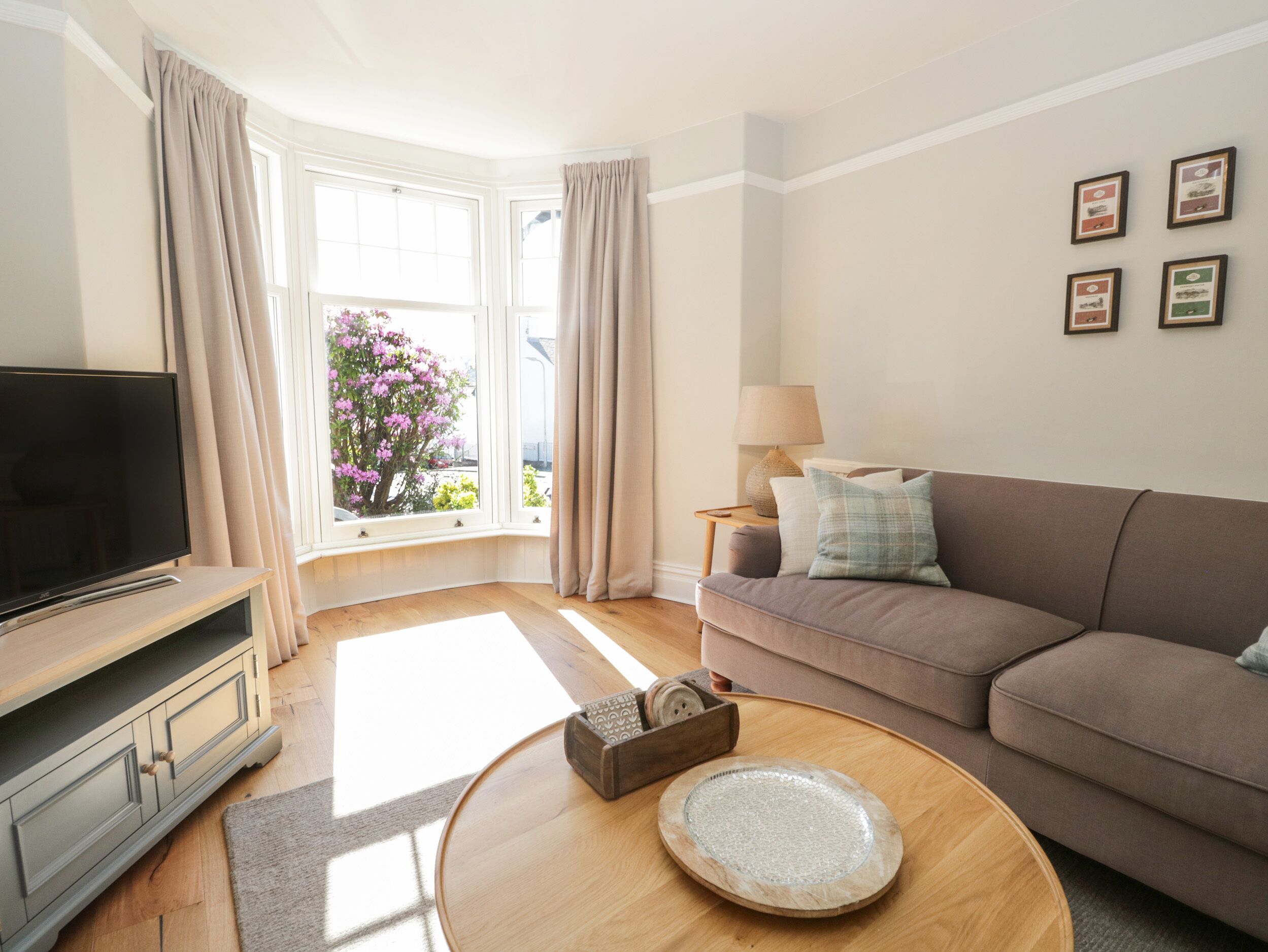 Snowdrop Cottage, Family Friendly In Bowness-on-windermere - Windermere