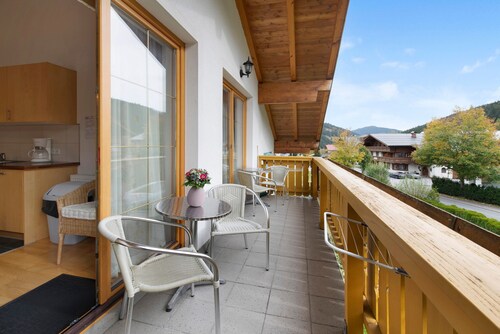 "Haus Lowe Appartement 2 Stock Nr 5" with Mountain View