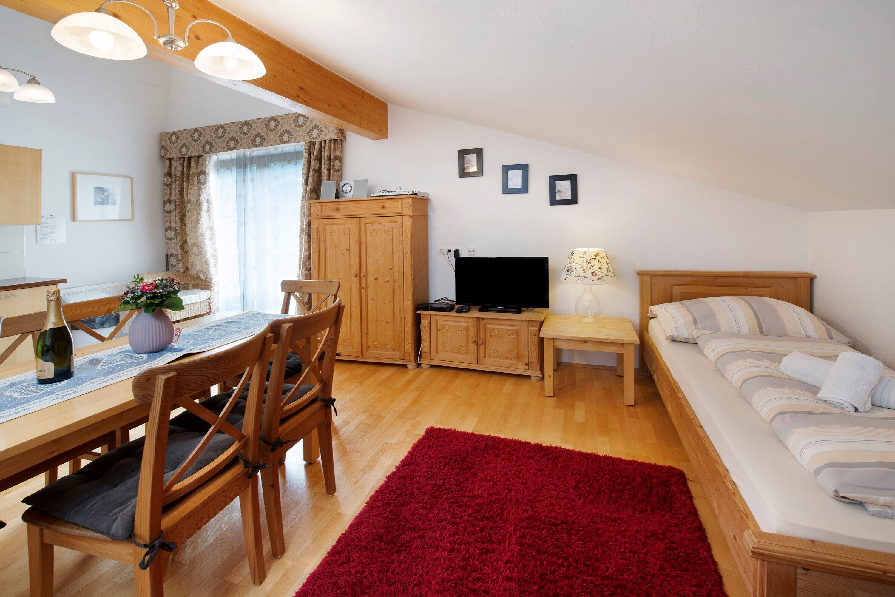 1 多间卧室、免费 WiFi、床单