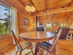 Dining - Evening Shade #129 (Sevierville)