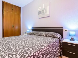 1 chambre, fer et planche à repasser, Wi-Fi