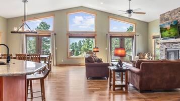 TV connectée, cheminée