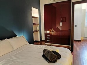 1 soverom, strykejern/-brett, wi-fi og sengetøy