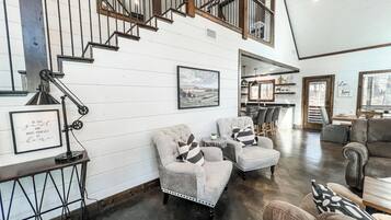 Smart-TV, peis, videospill og fotballspill