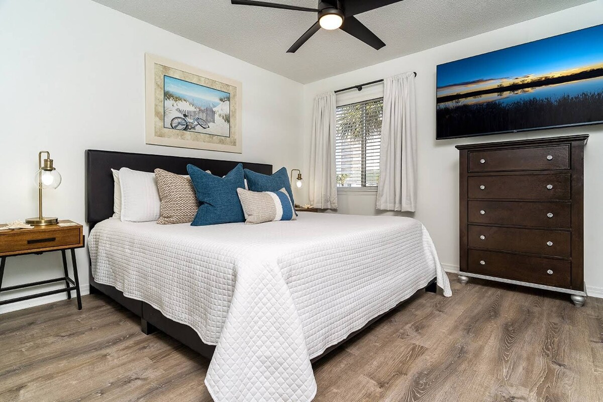 Photo 3 of PET FRIENDLY ~ 75 STEPS TO BEACH ~ Great for Families ~ (2) Pools, Pickleball, Tennis, Shuffleboard!