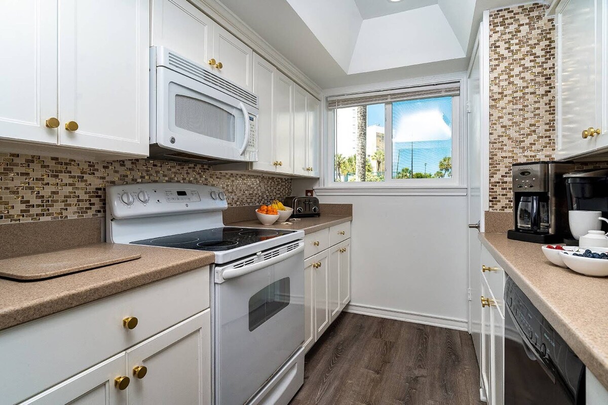 Photo 8 of PET FRIENDLY ~ 75 STEPS TO BEACH ~ Great for Families ~ (2) Pools, Pickleball, Tennis, Shuffleboard!