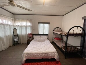 Phòng, 3 phòng ngủ | 3 phòng ngủ, truy cập Internet không dây miễn phí, bộ trải giường 