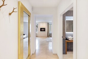 Interior - Apartment 'App 204 Palazzo Cavour' with Mountain View, Wi-Fi and Air Conditioning (Bolzano)