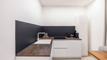 Kühlschrank, Herdplatte, Geschirrspüler