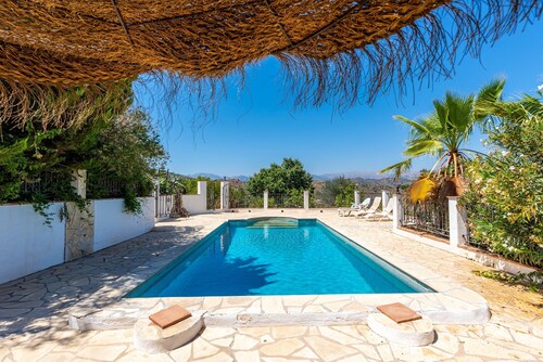 Country Villa in Peaceful Location with Private Pool