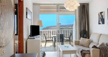 Balcón de Amadores – Beach View