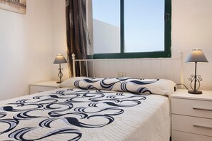 1 quarto, Wi-Fi de cortesia, roupa de cama