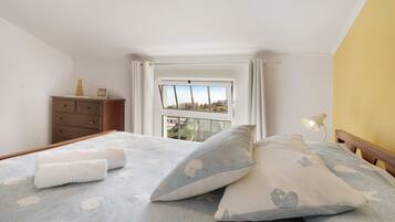 4 soveværelser, strygejern/strygebræt, gratis Wi-Fi, sengetøj