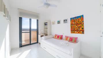 4 Schlafzimmer, Bügeleisen/Bügelbrett, kostenloses WLAN, Bettwäsche