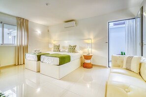 16 bedrooms, iron/ironing board, free WiFi, bed sheets