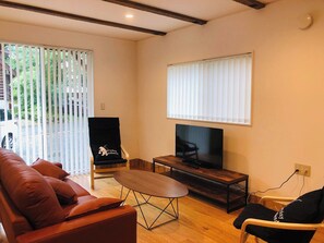 Family House, Non Smoking | Living area