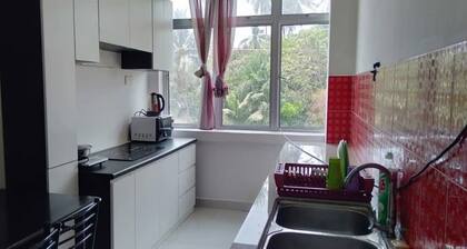 OYO Home 90350 Kl Homestay Express 2