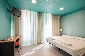 Ropa de cama hipoalergénica, wifi gratis y ropa de cama 