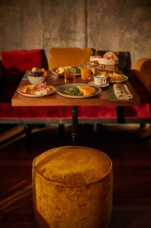 Free daily continental breakfast - Palma Riad (Palma de Mallorca)