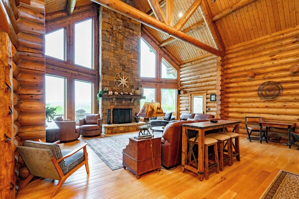 Smart TV, fireplace, DVD player, table football