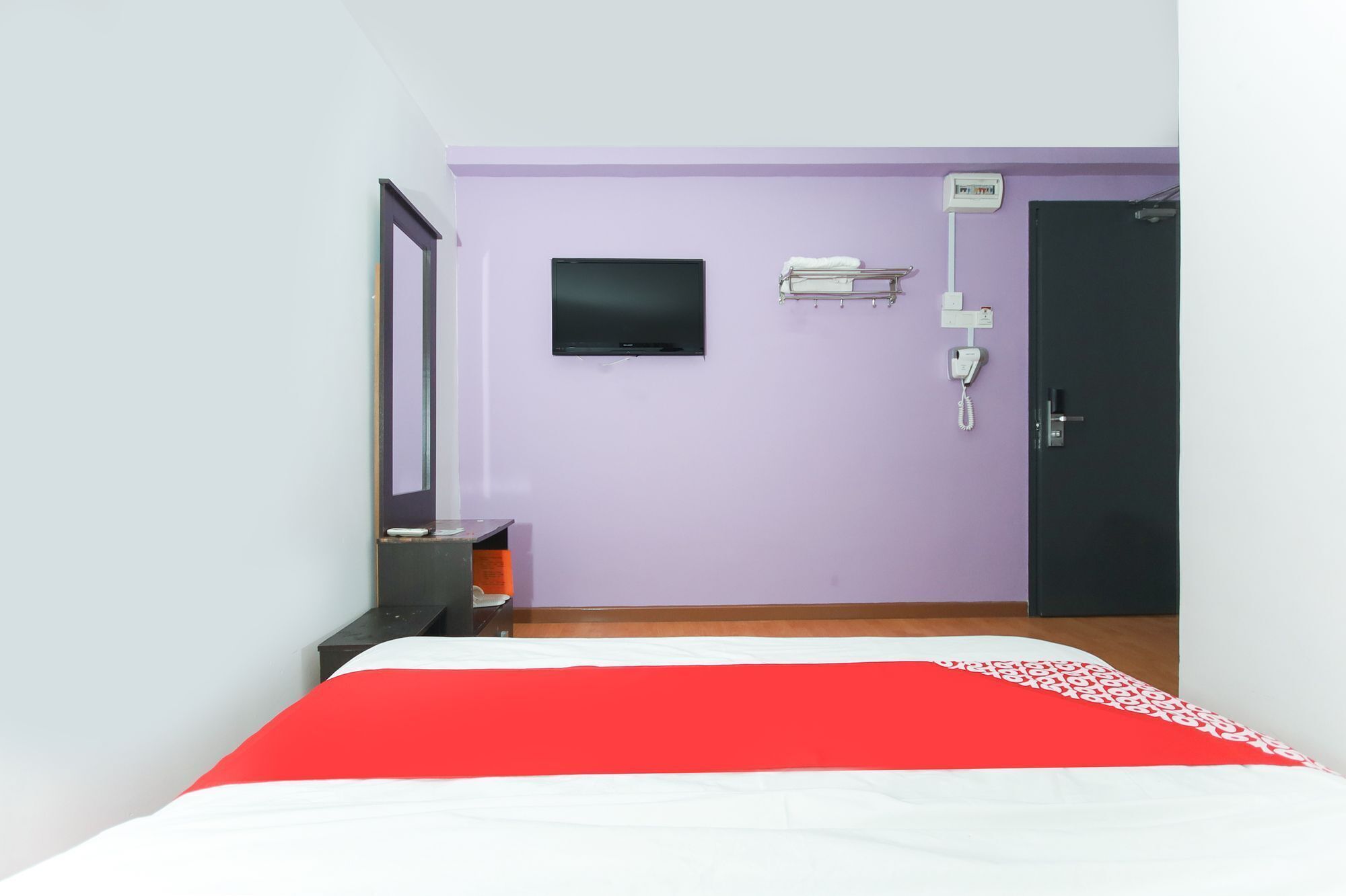 Photo - Super OYO 90345 Tm Hotel