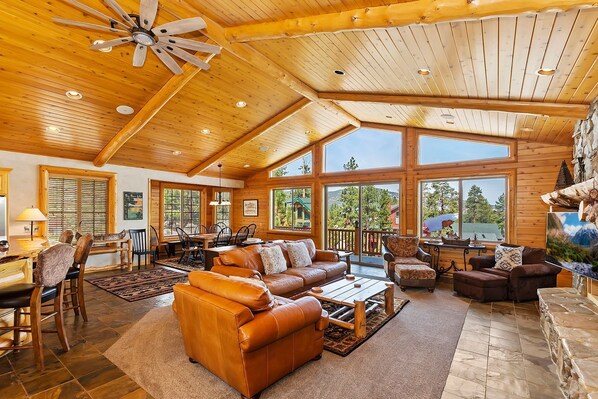 TV, fireplace, DVD player, table tennis