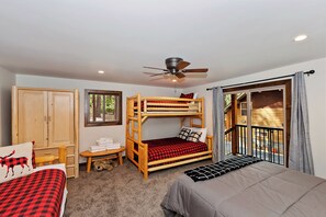 5 chambres, bureau, Wi-Fi, draps fournis
