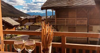 Apartment in chalet, at the foot of the slopes, garage, terrace, wifi.