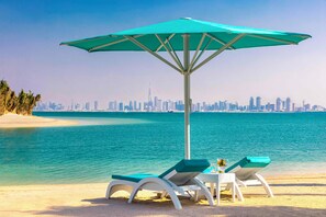 Beach/ocean view - Anantara World Islands Dubai Resort (Dubai)