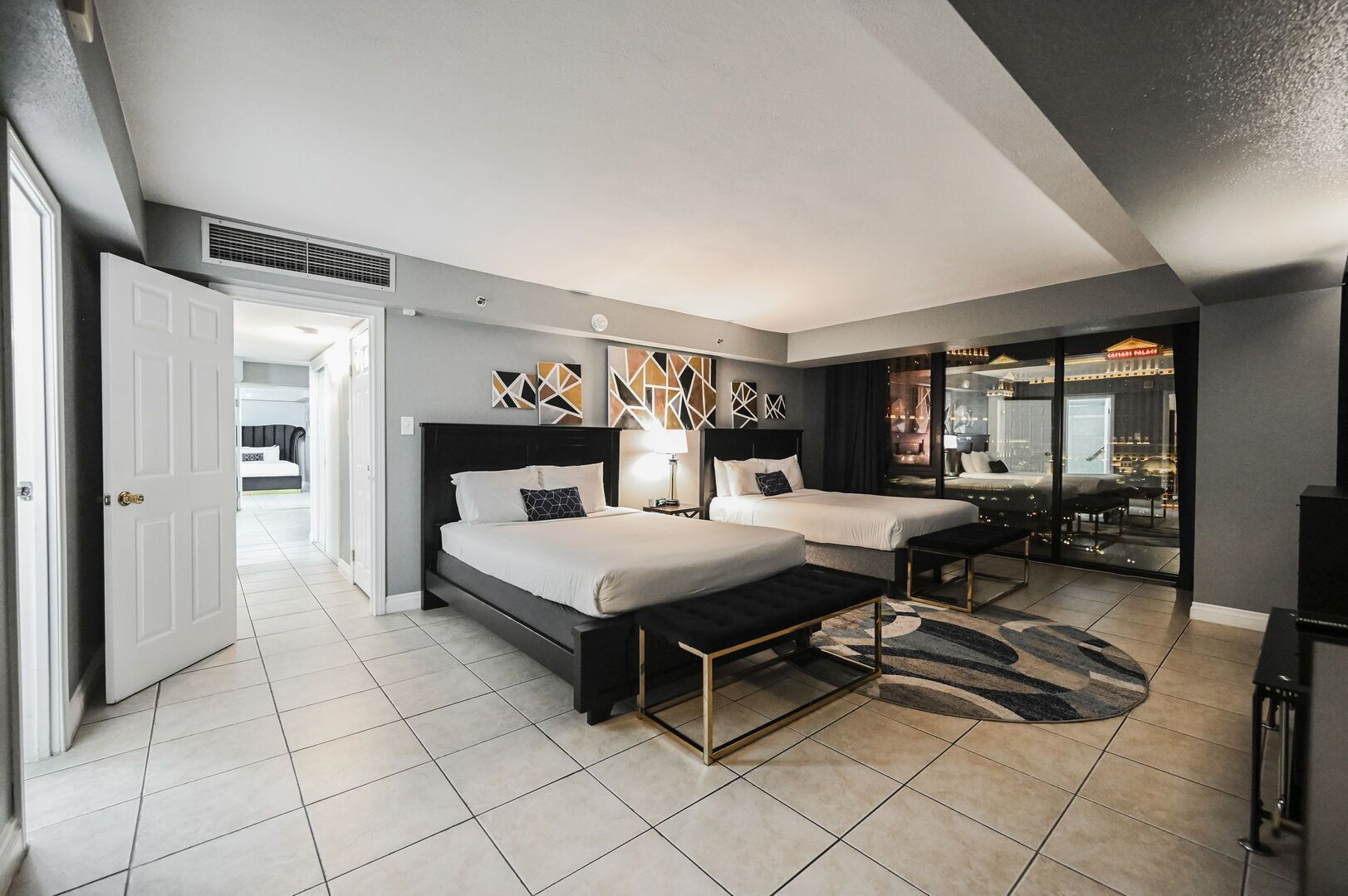 3 soveværelser, skrivebord, strygejern/strygebræt, gratis Wi-Fi