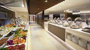 Daily continental breakfast (INR 200 per person)