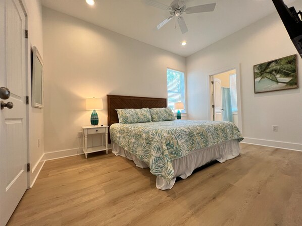 8 bedrooms, iron/ironing board, WiFi, bed sheets