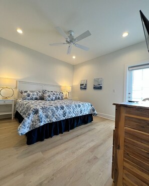 8 bedrooms, iron/ironing board, WiFi, bed sheets