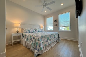 8 bedrooms, iron/ironing board, WiFi, bed sheets