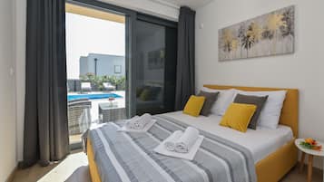 Deluxe Villa, 4 Bedrooms, Private Pool, Sea View | 4 bedrooms, in-room safe, iron/ironing board, rollaway beds