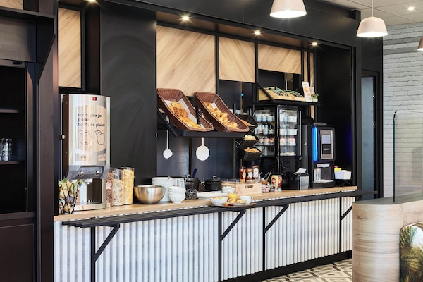 TĂ€gliches FrĂŒhstĂŒcksbuffet gegen GebĂŒhr