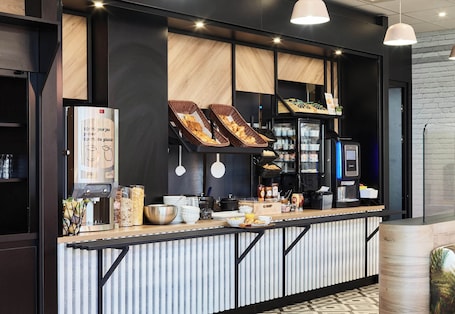 Daily buffet breakfast for a fee