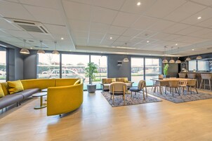 Sala de estar en el lobby